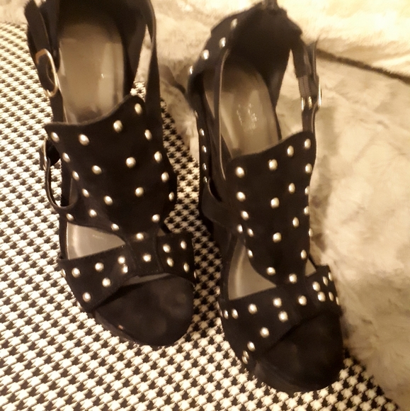 Black Studded Wedges - Picture 2 of 3
